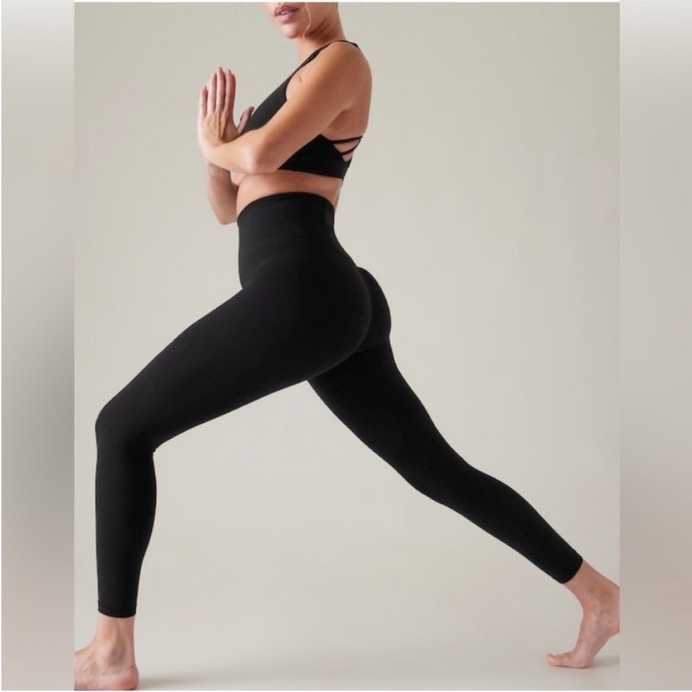 Athleta ultra high rise elation leggings black XS
